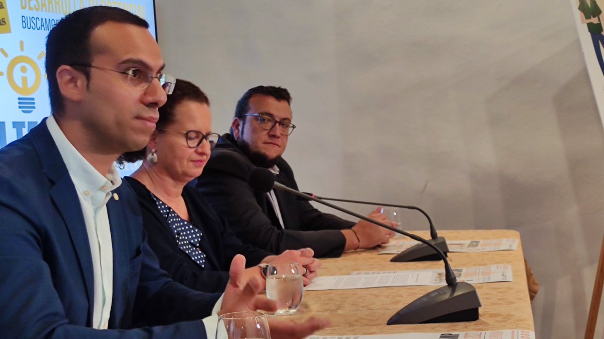 sclapalma's tweet photo. ✨ Acudimos a la presentación de #TalentCamp, una iniciativa de Sodepal y el Cabildo  para captar talento joven, en una edición que tendrá lugar el 8 y 9 de julio en Santa Cruz de La Palma y mejorar la empleabilidad de este colectivo, generando modelos de negocio innovadores. https://t.co/HsI0Jvw0R6