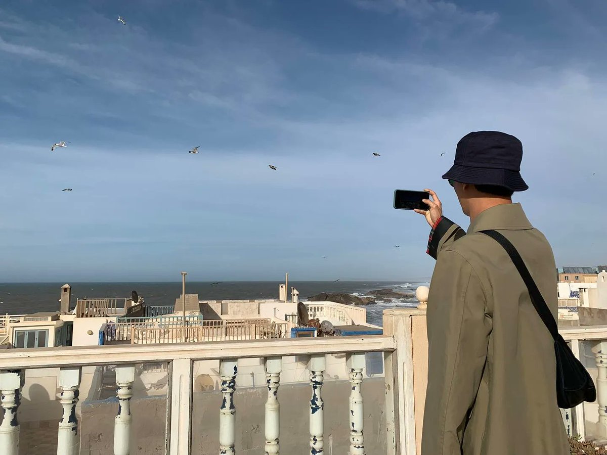 JoInSungPH's tweet photo. Best thing that happened in 2022 - Jo In Sung opening an IG account and uploading travel photos 😍❤
https://t.co/l7xzBplGqa
#zoinsung #joinsung #조인성 https://t.co/bKh89Z6Ew2