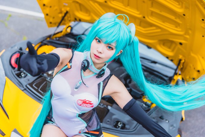 Twitterのコスプレ画像17