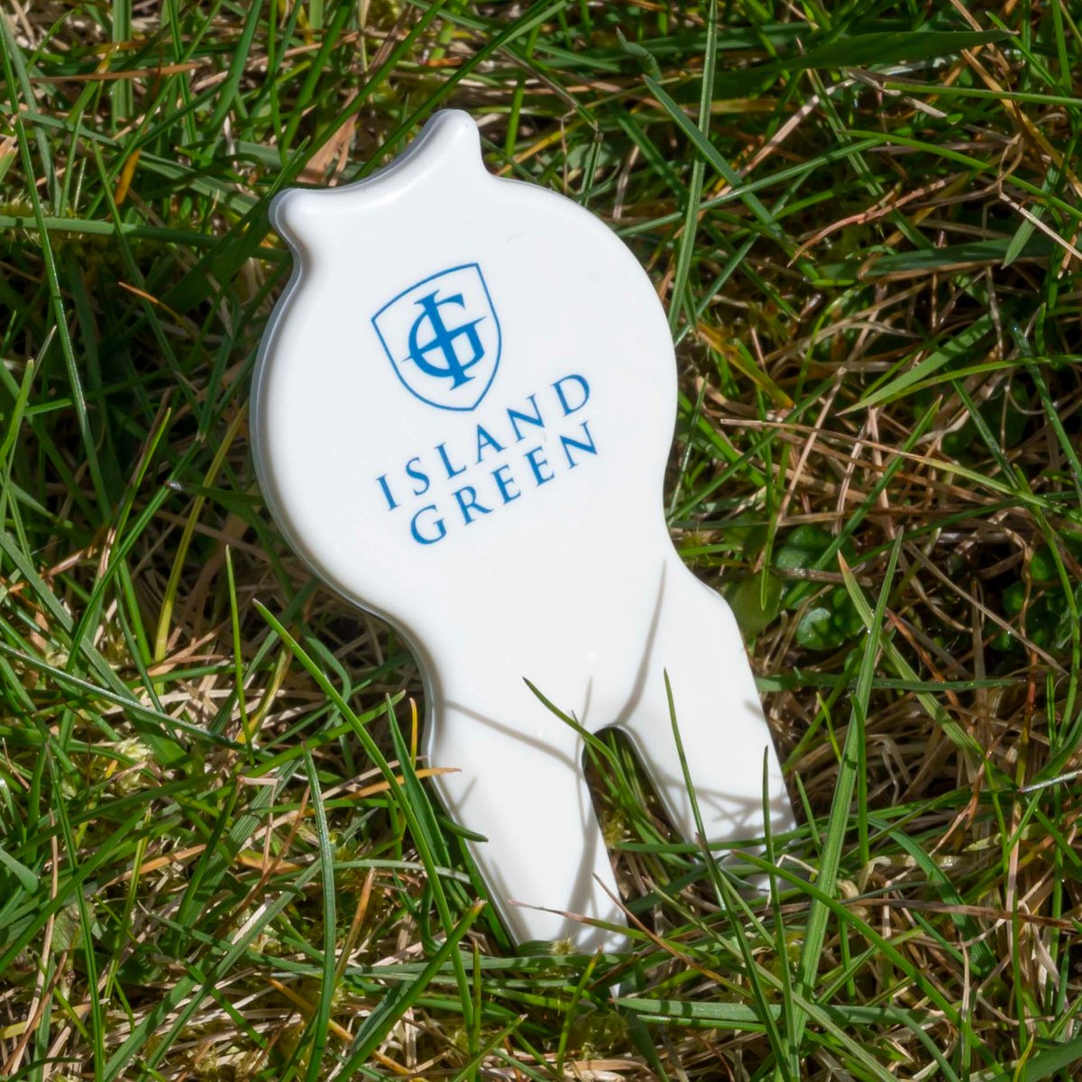islandgreenuk's tweet photo. We're still offering a FREE Island Green Pitch mark repairer with every order! ⛳
Head over to https://t.co/DVJ1mnz2CK to see what takes your fancy! 💙💚
#pitchmark #pitchmarks #pitchmarkrepair #golfpitch #golfpitching #golfaccessory #golfaccesories #golfaccessories #golfapperal https://t.co/yE5kITV67e