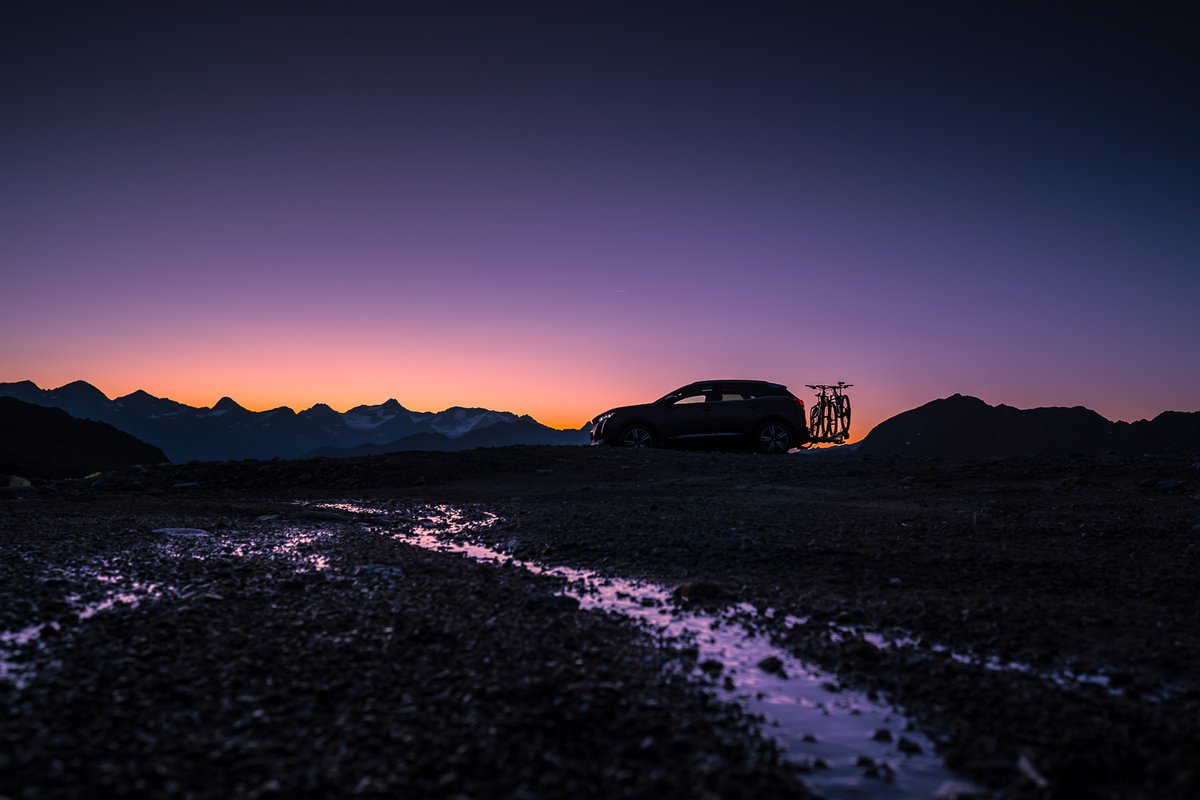 TowCar_'s tweet image. Bajan las temperaturas y disfrutamos de unos atardeceres en bici, inolvidables. 🚲

#yakimaracks #portabicicletas
#befree #towcar