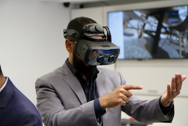 We had the privilege to host guests from our valuable customers NHC (National Housing Company) and MOMRAH (Ministry of Municipal, Rural Affairs, and Housing).

#Oivan #valuablecustomers