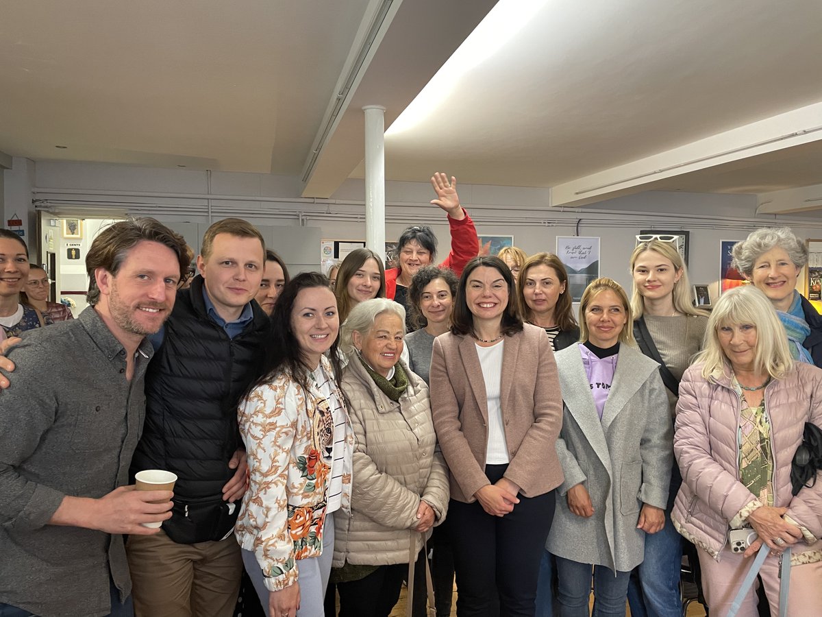 Sarah Olney (@sarahjolney1) on Twitter photo On Friday, I had the pleasure to visit <a href="/vineyardcentre/">Vineyard Community Centre & Richmond Food Bank</a> with <a href="/RWinRichmond/">Refugees Welcome in Richmond</a> at their Ukrainian refugee café.
The residents of Richmond Park have been so gracious in opening their homes to support those in need. My team are working tirelessly to chase every outstanding application On Friday, I had the pleasure to visit <a href="/vineyardcentre/">Vineyard Community Centre & Richmond Food Bank</a> with <a href="/RWinRichmond/">Refugees Welcome in Richmond</a> at their Ukrainian refugee café.
The residents of Richmond Park have been so gracious in opening their homes to support those in need. My team are working tirelessly to chase every outstanding application