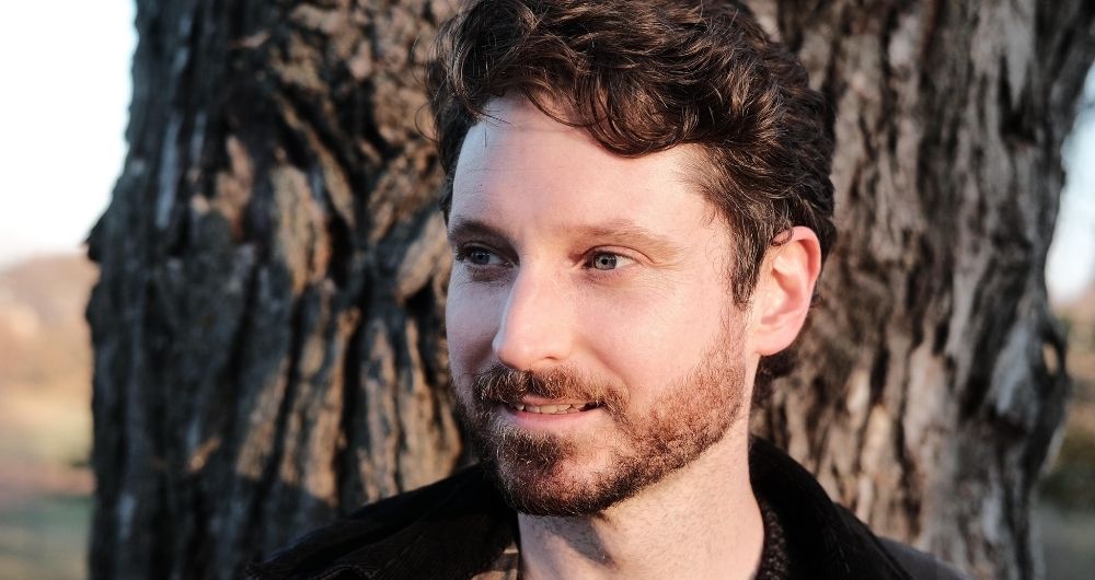 Talking about us! @FiddleDiamond talks about his work focusing on tune similarity detection. The aim of it is to find similar tunes to a candidate in a corpus of 40,000+ Irish traditional tunes. Read more in the article: bit.ly/3sSgoqq