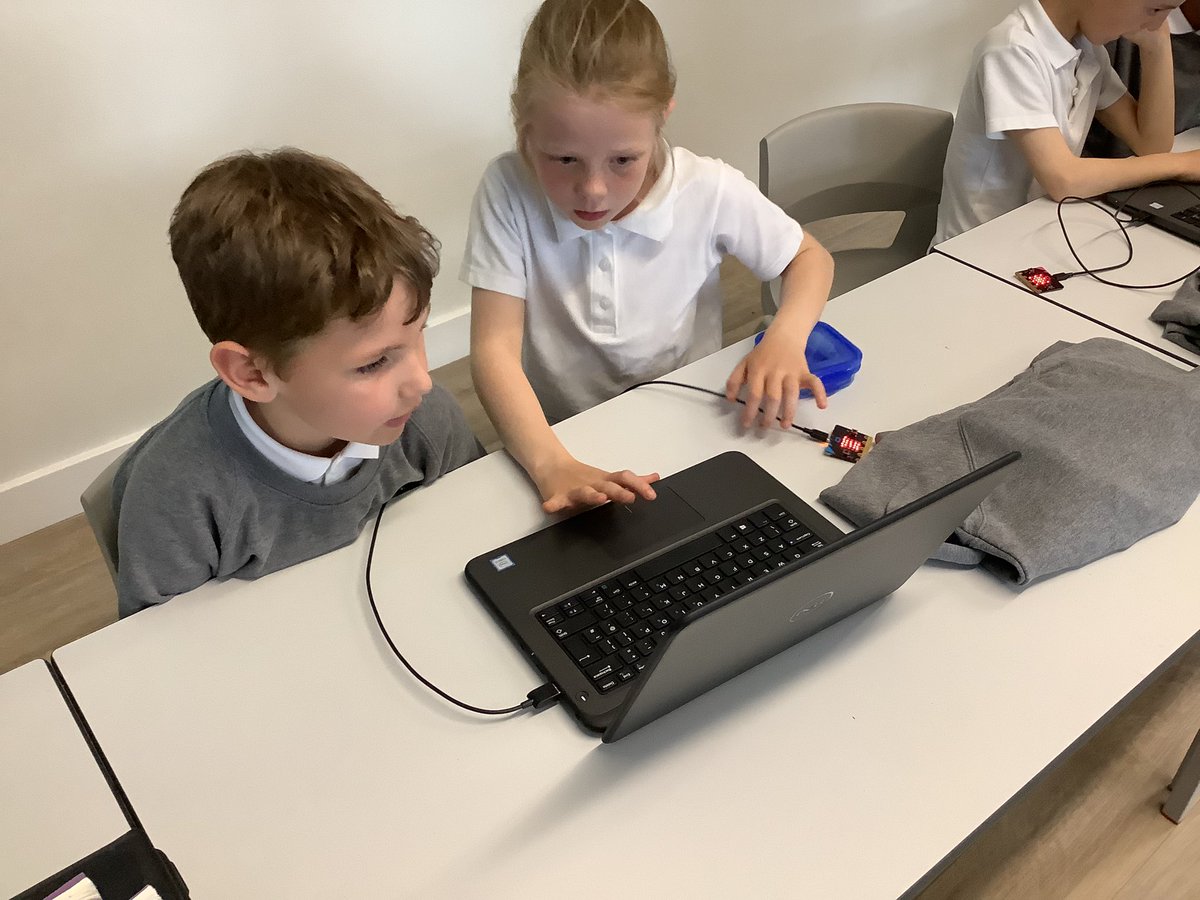 SquirrelsHFS's tweet photo. I’m so very proud of Class 6 today. 🏆 Their concentration, determination and resilience have been outstanding! Thank you @gem_education - what a fantastic opportunity to work and code with you! https://t.co/jyO9R50Crg