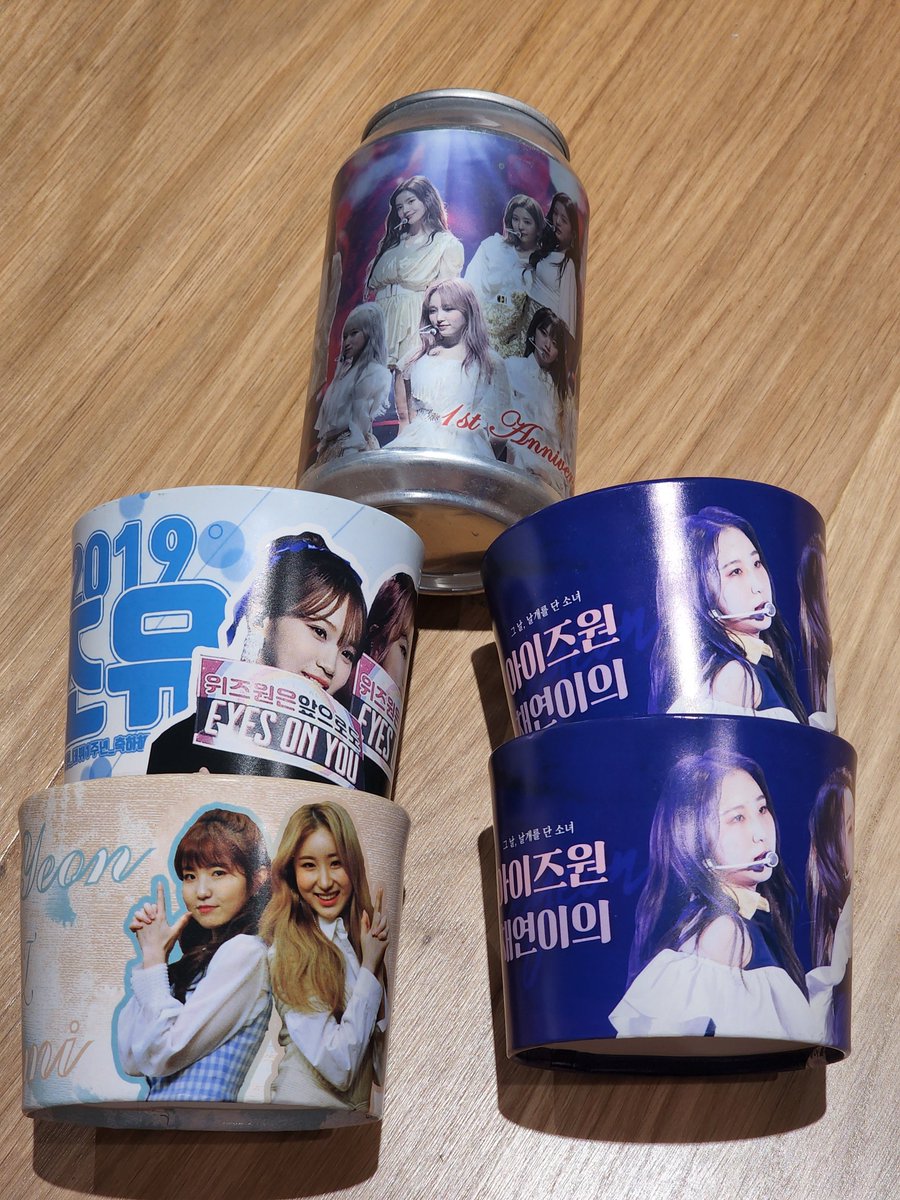 bugkkura39's tweet photo. IZ*ONE Cupholders Giveaway
💗 Free, just pay for packing materials + shipping

Reply with a screenshot of what you want and I'll DM you.

Any cupholders not taken by 31 May will be thrown away.
#IZONE #아이즈원 https://t.co/pU8QmMIDoI