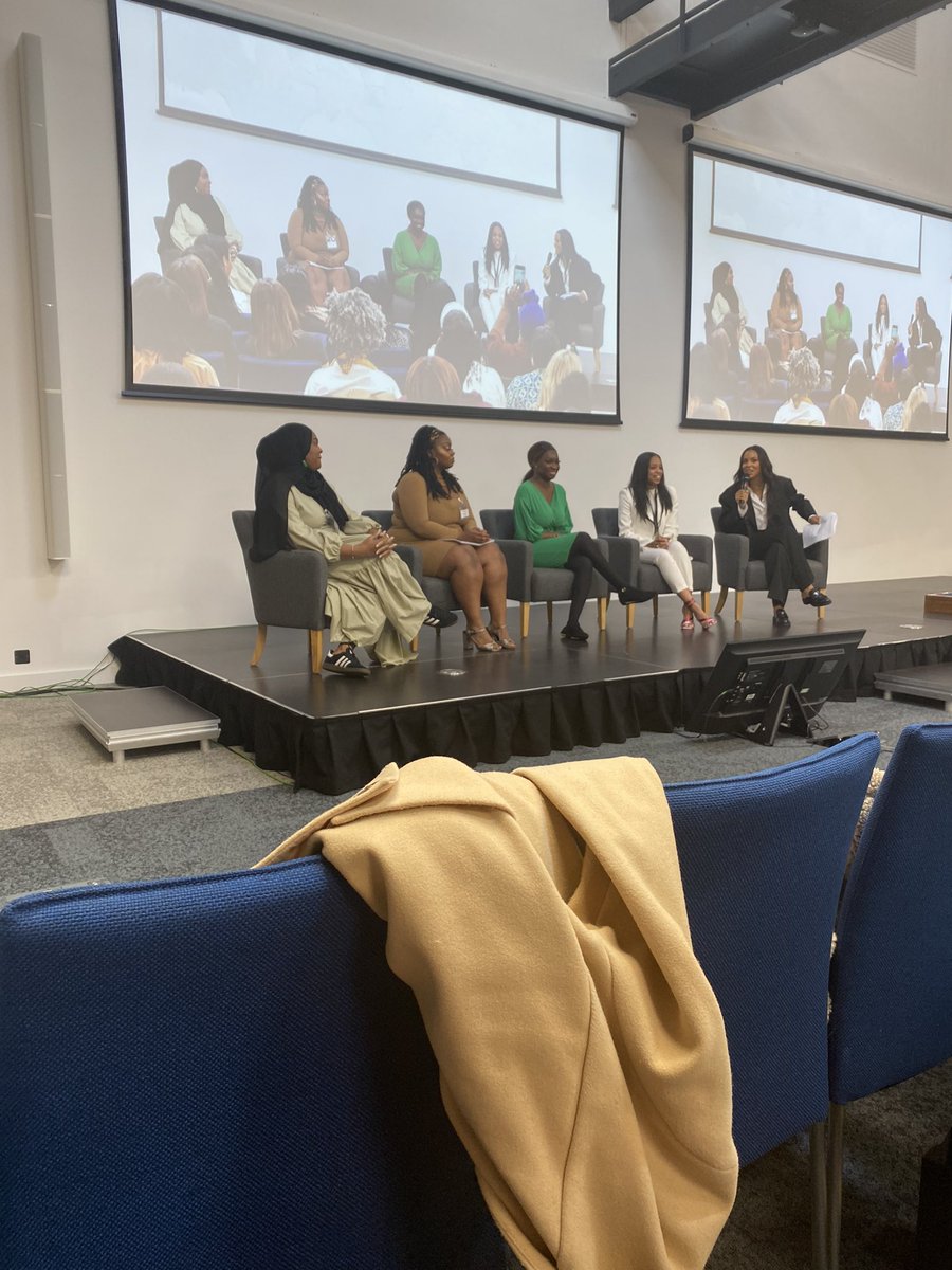 dwase's tweet photo. At the #BlackME report launch event. Amazing speakers and panelist’s - discussing antenatal experiences. @fivexmore @jarvis_jenise @LVelauthar https://t.co/oh7WT0IFe8