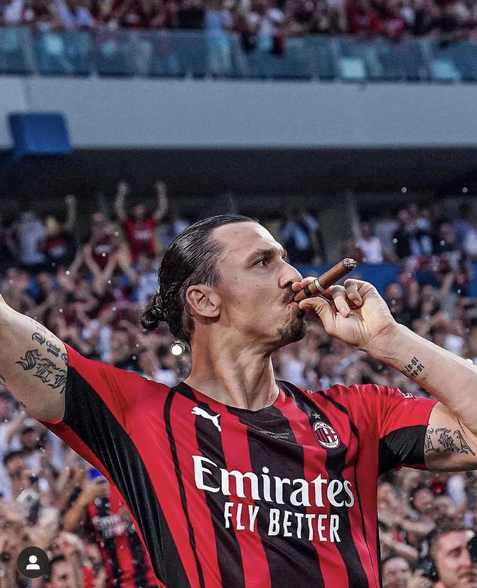 👑 Zlatan 🔴⚫️ @acmilan @Ibra_official