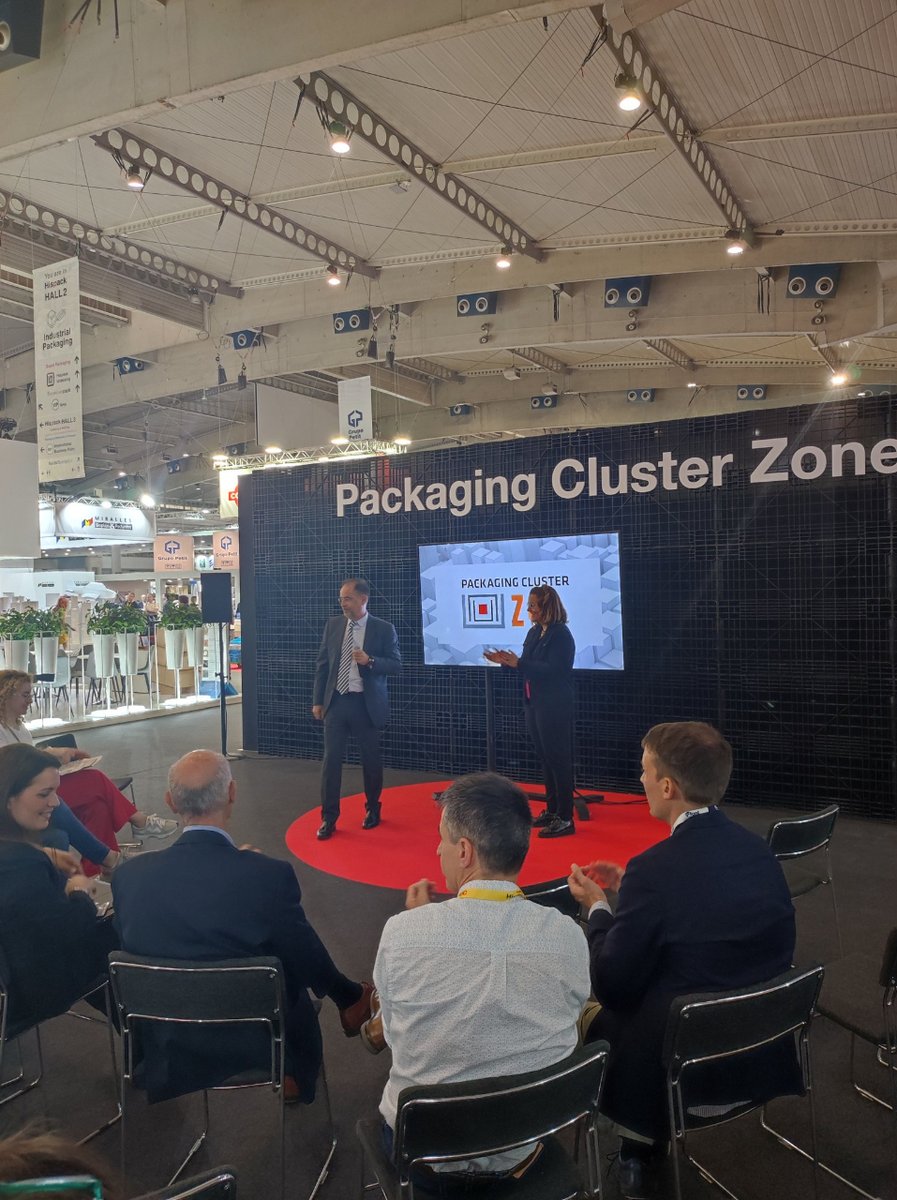 eatableadv's tweet photo. #HISPACK22 | Arranca @Hispackbcn, te contamos qué no puedes perderte❗

📆Del 24 al 27 estaremos en el estand colaborativo B191 de @packcluster  

 #PackagingClusterZone, con ponencias sobre #talento #innovacion #colaboracion #internacionalizacion👉🏼https://t.co/JI3hIaWQMb https://t.co/oEG12F9AAo