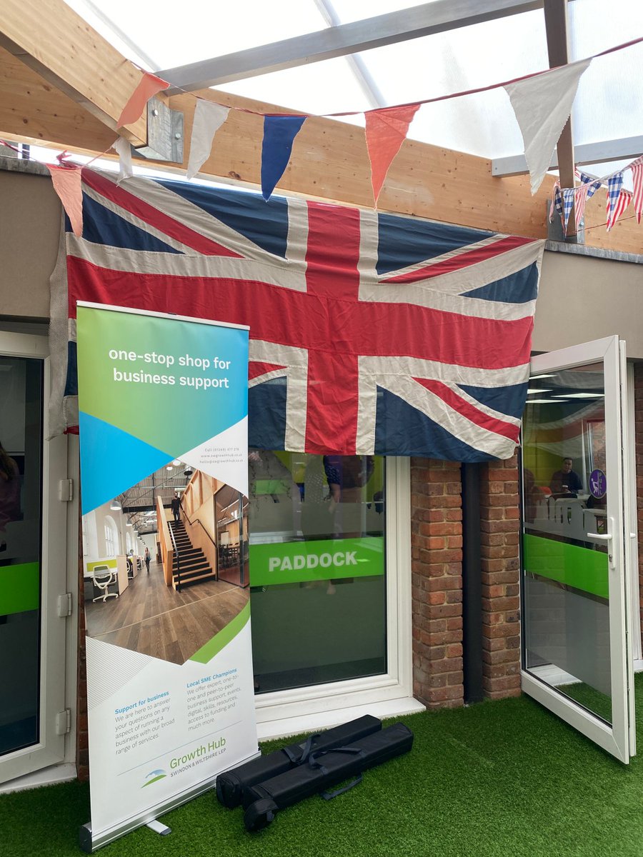 The Swindon &amp; Wiltshire Growth Hub are in The Paddock presenting a Content Marketing Workshop today.

Looking for a #meetingspace in Salisbury? Explore our space - zcu.io/RCrm

#salisburyofficespace #salisburymeetingspace #thegrowthhub #wiltshirebusiness