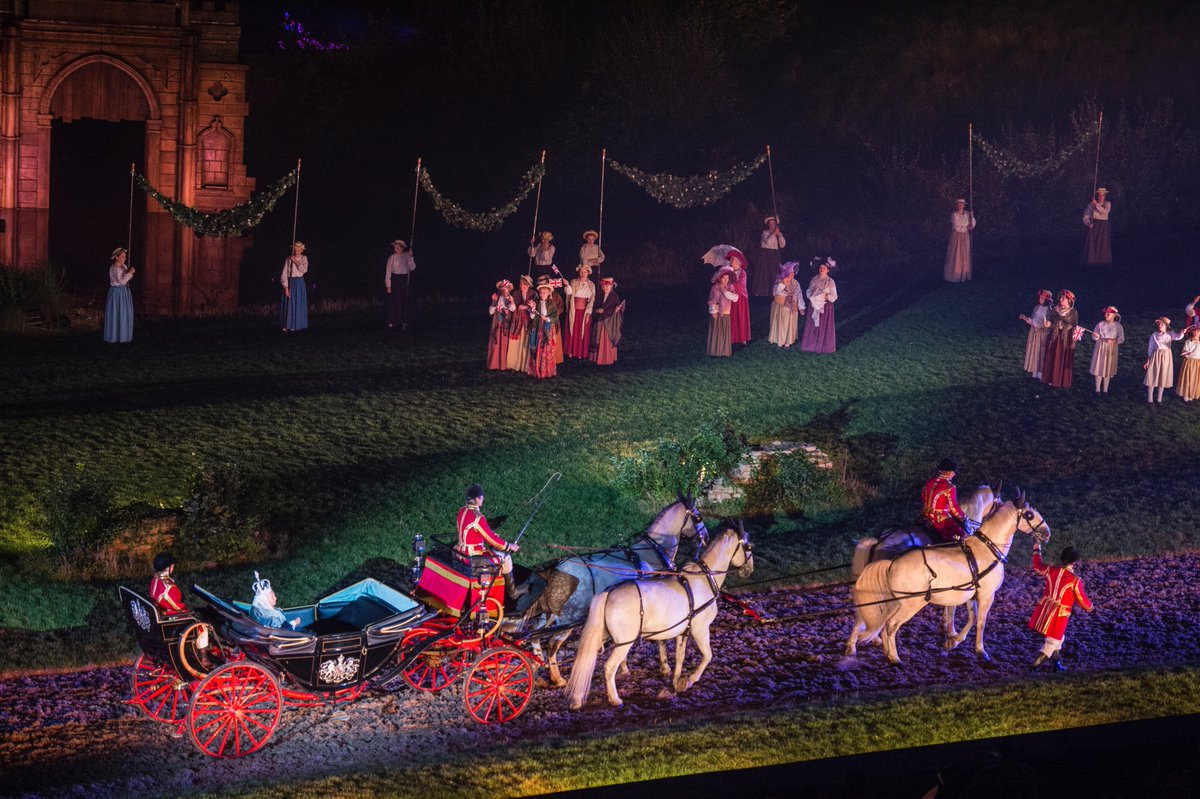 #QueenVictoria was born on this day in 1819 at Kensington Palace in London. Kynren recreates the Diamond Jubilee, a #celebration of her 60 years as a monarch, with a horse drawn procession. Find out more about Kynren here - bit.ly/3JOfr9y