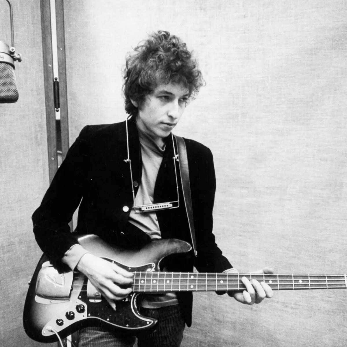 Happy birthday, Bob Dylan. 

Legend. 