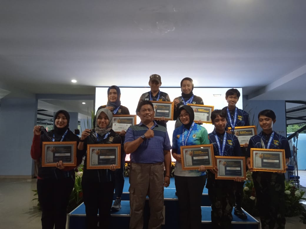 Akademi Angkatan Udara tweet media