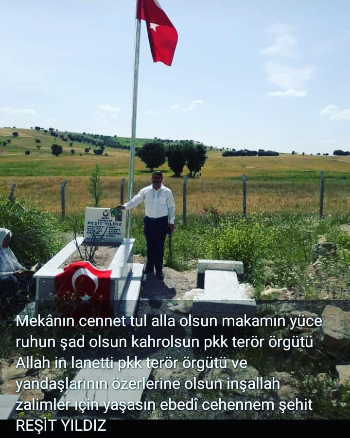Nuretti59890183's tweet photo. Şehidimizin seneyi devriyesi olan bu gün( 24 mayıs 2017) ŞEHIT REŞİT YILDIZ https://t.co/Gdt6sH6gFV