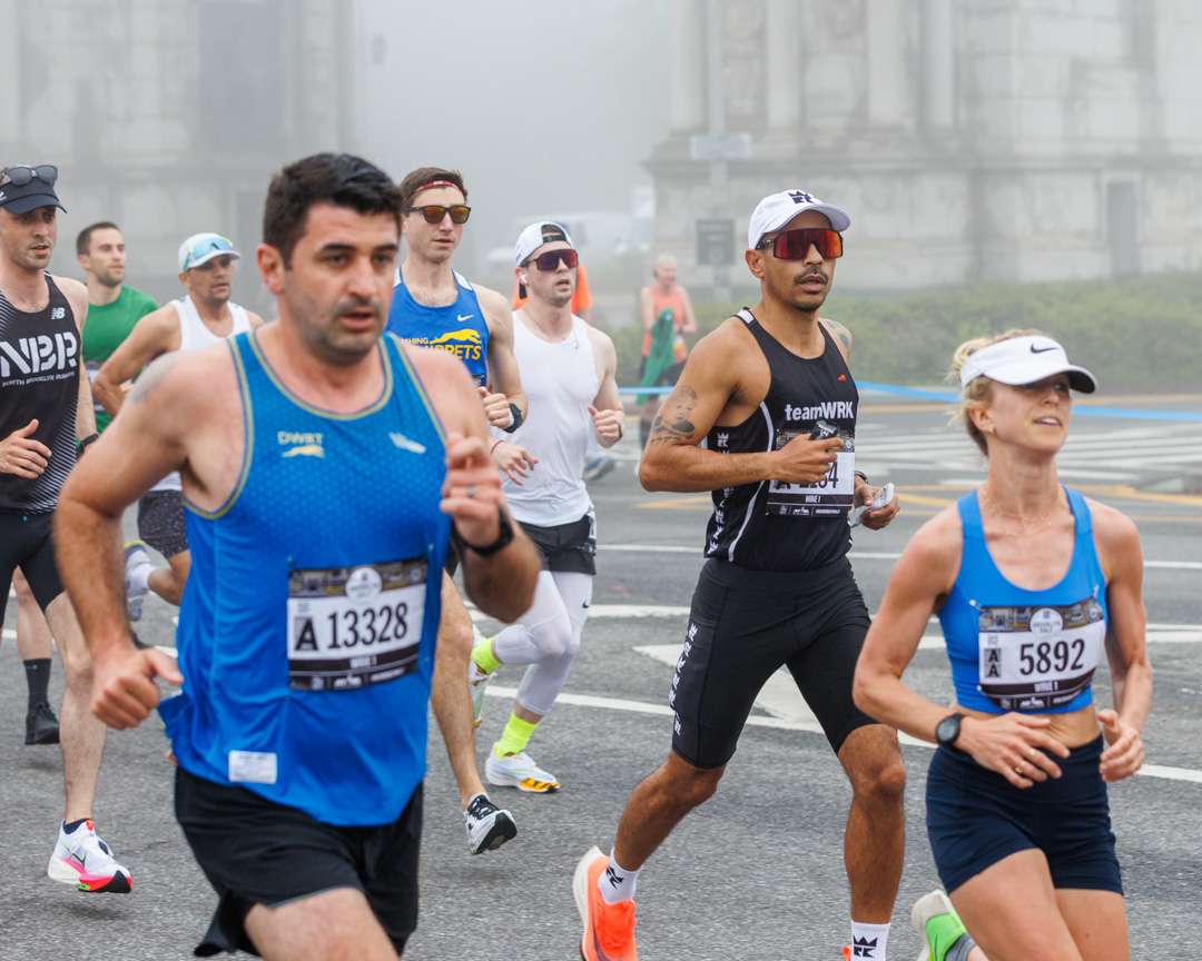 2022 RBC Brooklyn Half - CREW LOVE <a href="/teamwrk/">Team Wrk</a>
.
.
#RCSImages #RBCBrooklynHalf #halfmarathon #running #run #marathon #runner  #runnersofinstagram #instarunners #runningmotivation #marathontraining #runners #runhappy #fitness #halfmarathontraining #training #runningcommunity #instaru