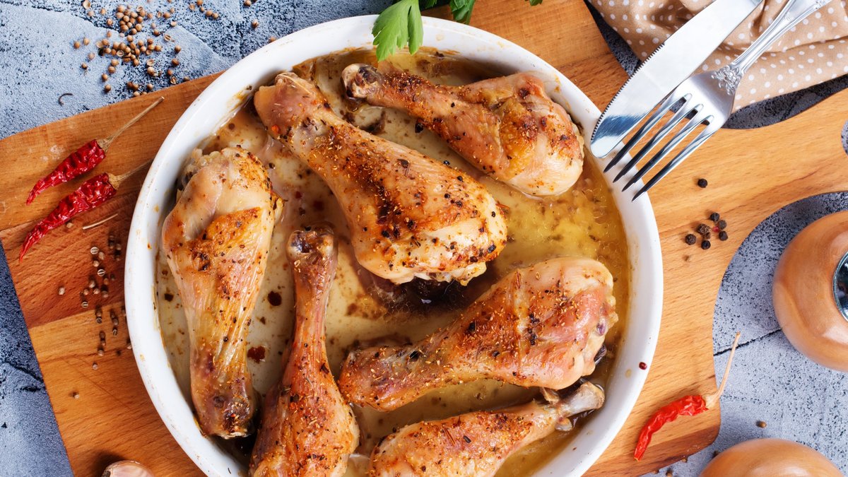 In the mood for chicken? Get your next chicken dish recipe on our website - freerangechickens.co.za/news/latest-re…

Happy cooking!

#EFRC #Elgin #FreeRange