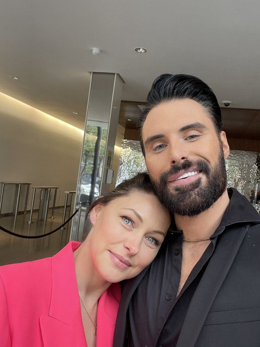 Rylan's tweet photo. Big Sister ❤️ Big Brother https://t.co/FQlGM7JvMj