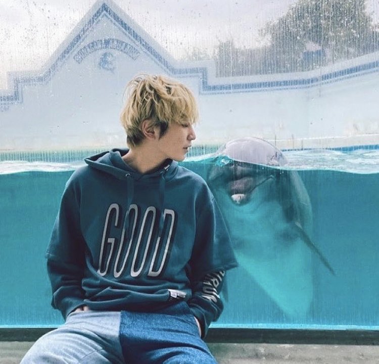 fs_sno22's tweet photo. セカオワが大好きな人間です。
地方で話ができるお友達がいないので
たくさんお話しできる友達が欲しいです。
ドームツアー行きます！
#セカオワ好きな人と繋がりたい 
#セカオ輪さんと繋がりたい 
#Ender  #セカオ輪　#セカオワ
#SEKAINOOWARI  #せかいのおわり https://t.co/6CgoaOx8vy