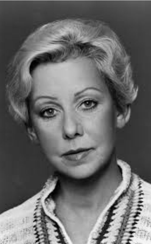 Happy 88th birthday to former Chicago Mayor Jane Byrne and thank you for recognizing our community 