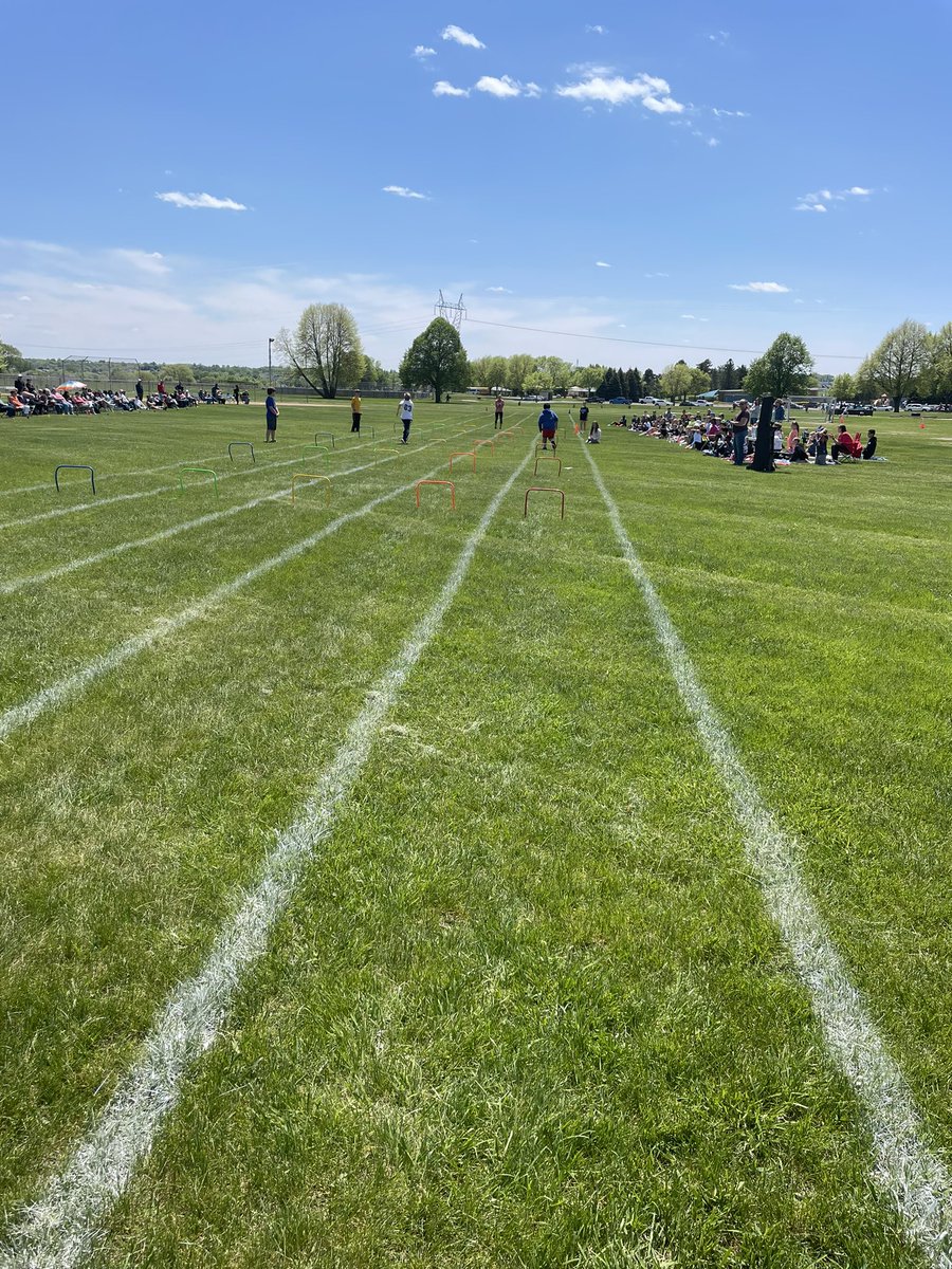 Sweeney Phy. Ed. (@sweeneyphyed) on Twitter photo An amazing day for 5th grade field day! Proud of our students for showing such great sportsmanship!!! <a href="/SweeneyElem/">Sweeney Elementary</a> <a href="/SarahRoemer5/">Sarah Roemer</a> <a href="/MichelleGrillo3/">Michelle Grillo</a> <a href="/MrsD_5thgrade/">るい_76</a> An amazing day for 5th grade field day! Proud of our students for showing such great sportsmanship!!! <a href="/SweeneyElem/">Sweeney Elementary</a> <a href="/SarahRoemer5/">Sarah Roemer</a> <a href="/MichelleGrillo3/">Michelle Grillo</a> <a href="/MrsD_5thgrade/">るい_76</a>
