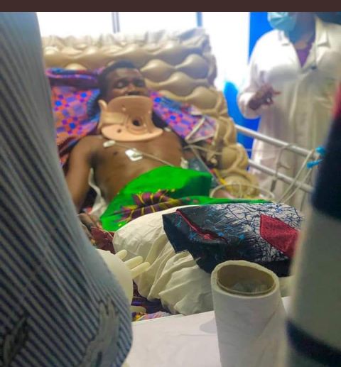 emproph05's tweet photo. #aksuDaniel Pius is the only son to  his mom, he's a 200L student of #aksu,he's currently in the hospital struggling for his live.He went to the stream on the may 2 ,dived and unfortunately broke his SPINAL CORD. He needs 5.8M to. remain Alive. #SaveDanielpius 
Uba
2201035766 https://t.co/RChXbOBuNP
