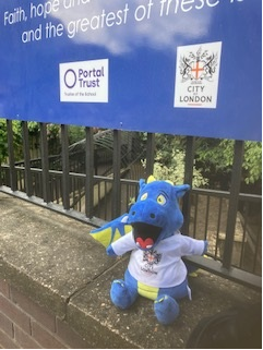 VerityWelch3's tweet photo. Thankyou to the families at stay and play, under 3's group, nursery and reception class @aldgateschool for providing some exciting stories for new COLTALE book coming soon @SqMileFamilies #ColtalesTopTips @cityoflondon I even managed to capture a story from a two year old! https://t.co/8d2tfki19m