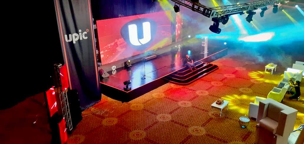 ColoursOSound's tweet photo. Our first big full production event in 8 months.
A big thank you to BOFINET and UPIC TV for trusting us with the full technical production for their prestigious event. We enjoyed this one thoroughly.
Screen. Lighting. Sound. Stage. Branding.

We are, Colours Of Sound. https://t.co/hg6nmBTcph