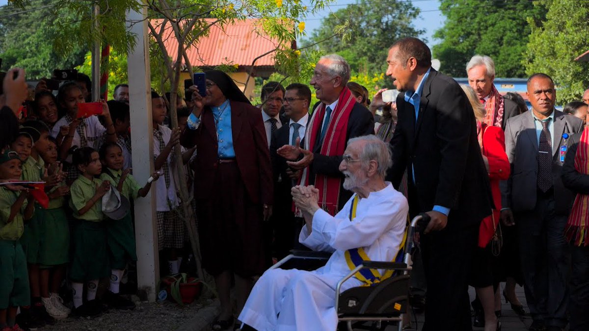 jcapsj's tweet image. CONGRATULATIONS, FR JOÃO! 🎉🙌🏼
100-year old Portuguese Jesuit assigned in Timor Leste Fr João Baptista Felgueiras SJ received two special citation awards! 

Congratulations and thank you, Fr João! AMDG+

Photos from: Jesuítas em Timor Leste

#Jesuits #BeAJesuit #JesuitMission