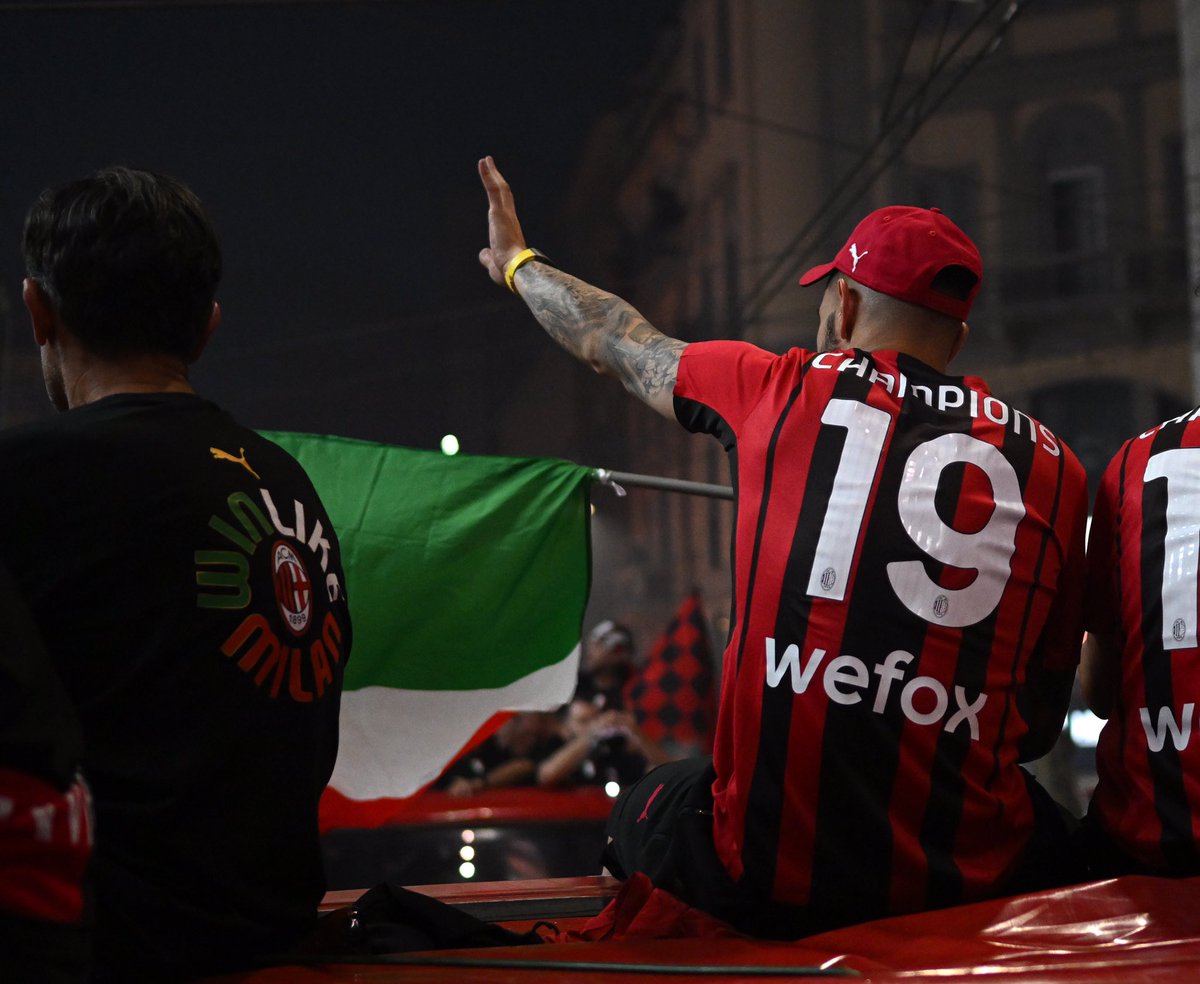 Siamo noi, siamo noi… ❤🖤