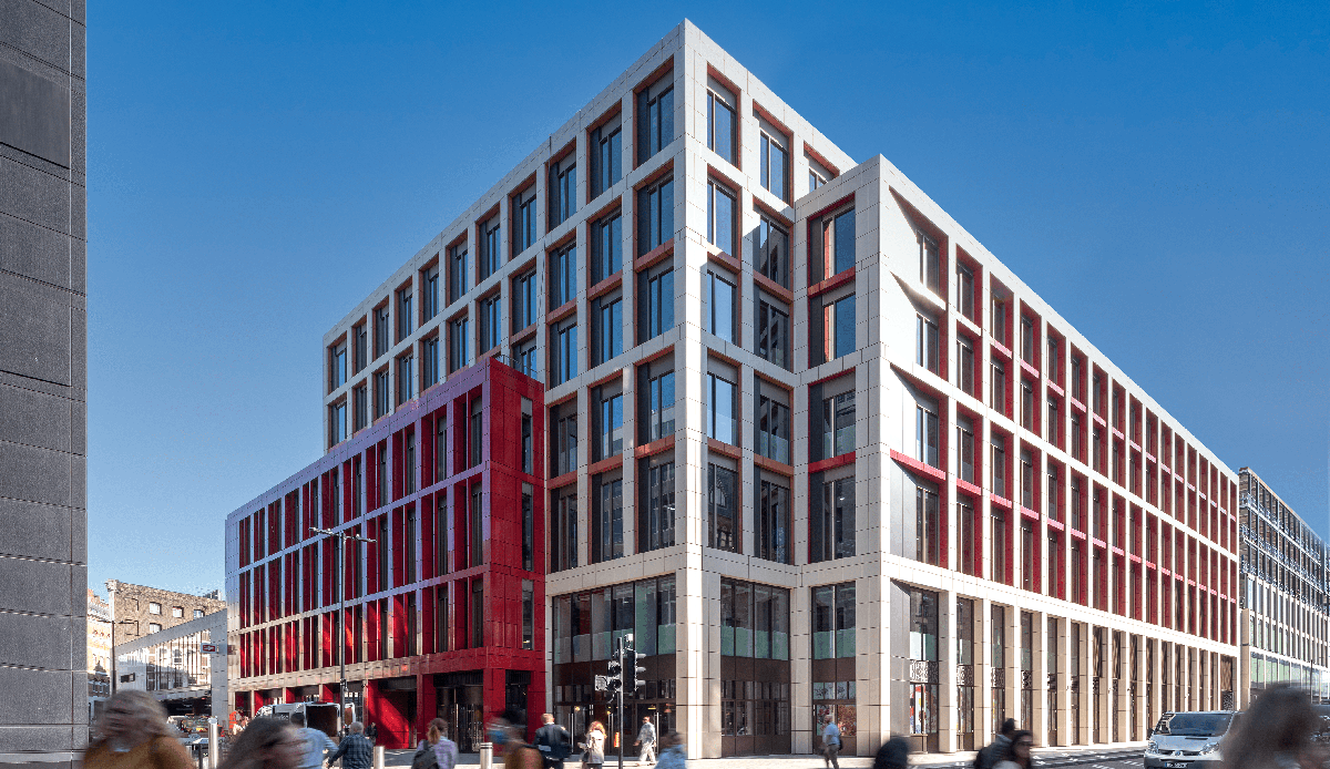 weedonarch's tweet photo. Bloom Clerkenwell was constructed directly above the newly opened Crossrail Elizabeth line at Faringdon station. We are proud to have completed the detailed design on this important office building, in such a complex location. @hbreavisUK @Crossrail

#crossrail #elizabethline https://t.co/a3cIv9W434