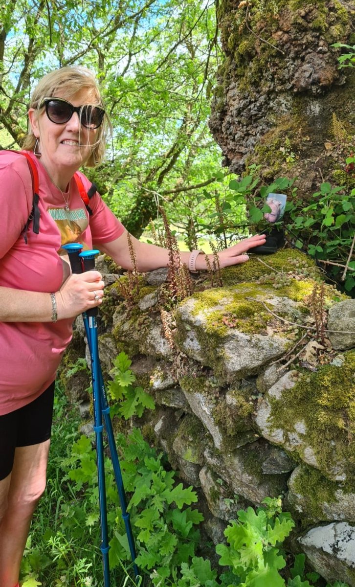 BCFRC1's tweet photo. Valerie, Sheila and Family brought a pair of their Sister Bernies runners with them on their journey so she was with us every step of the way💞💞💞
#ForBernie #OurHeavenWarrior #ForeverInOurHearts https://t.co/YLOsBUYEki