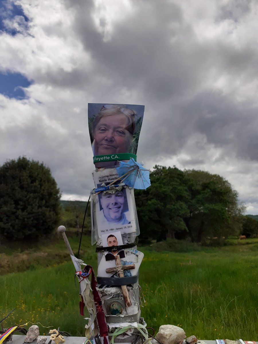 BCFRC1's tweet photo. Valerie, Sheila and Family brought a pair of their Sister Bernies runners with them on their journey so she was with us every step of the way💞💞💞
#ForBernie #OurHeavenWarrior #ForeverInOurHearts https://t.co/YLOsBUYEki