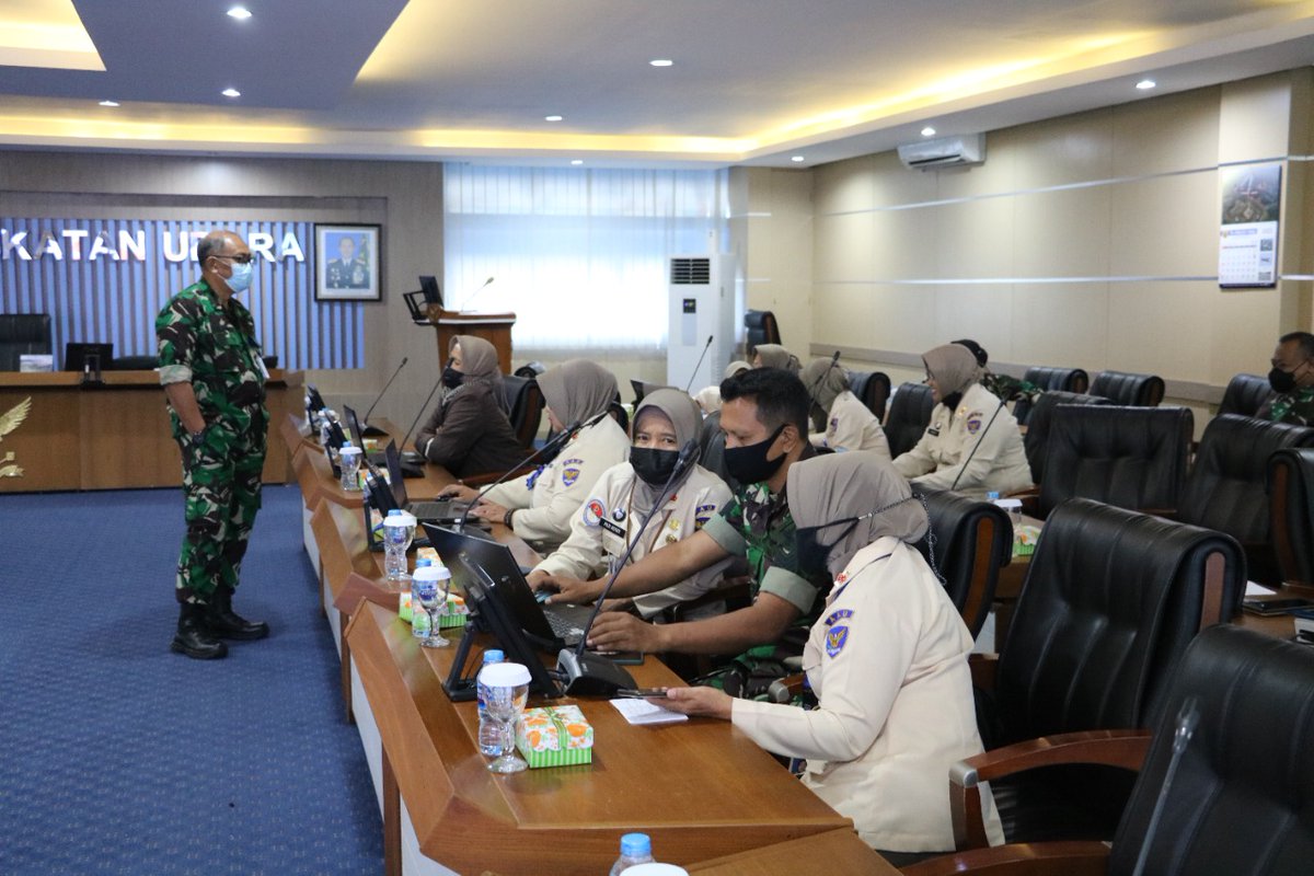 Akademi Angkatan Udara tweet media