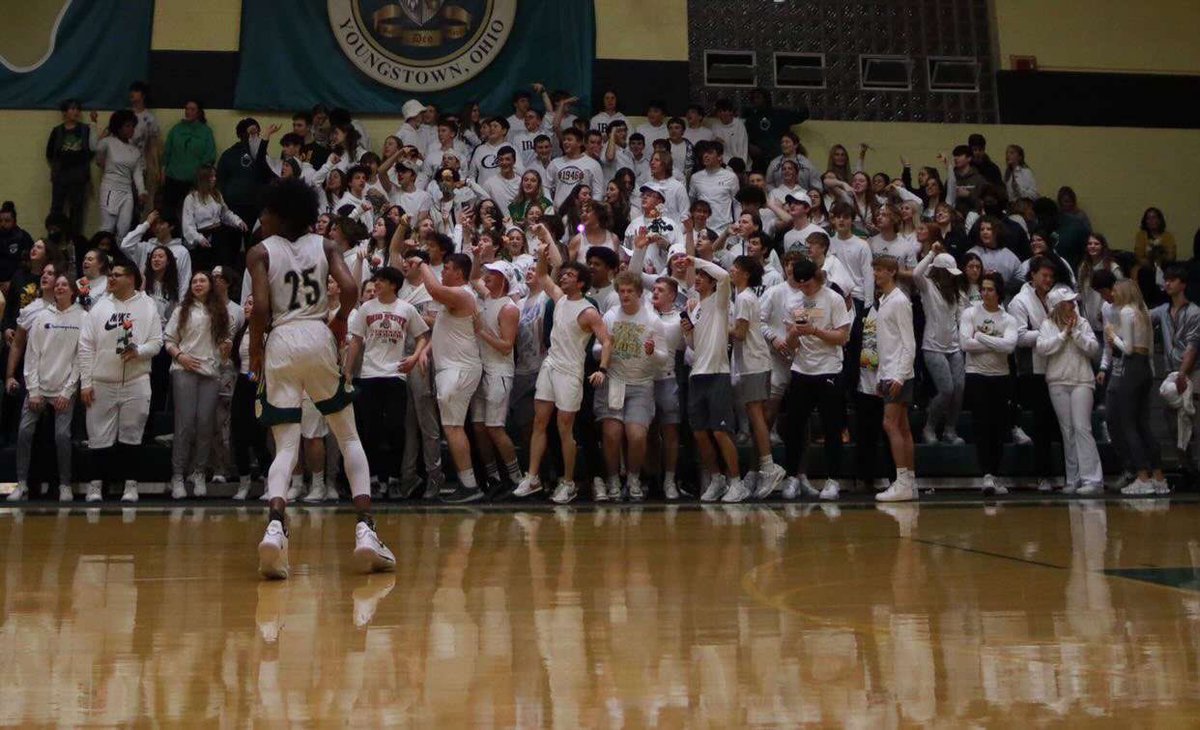 Shoutout to to the class of ‘22. Thanks for all the good times. Dream on.