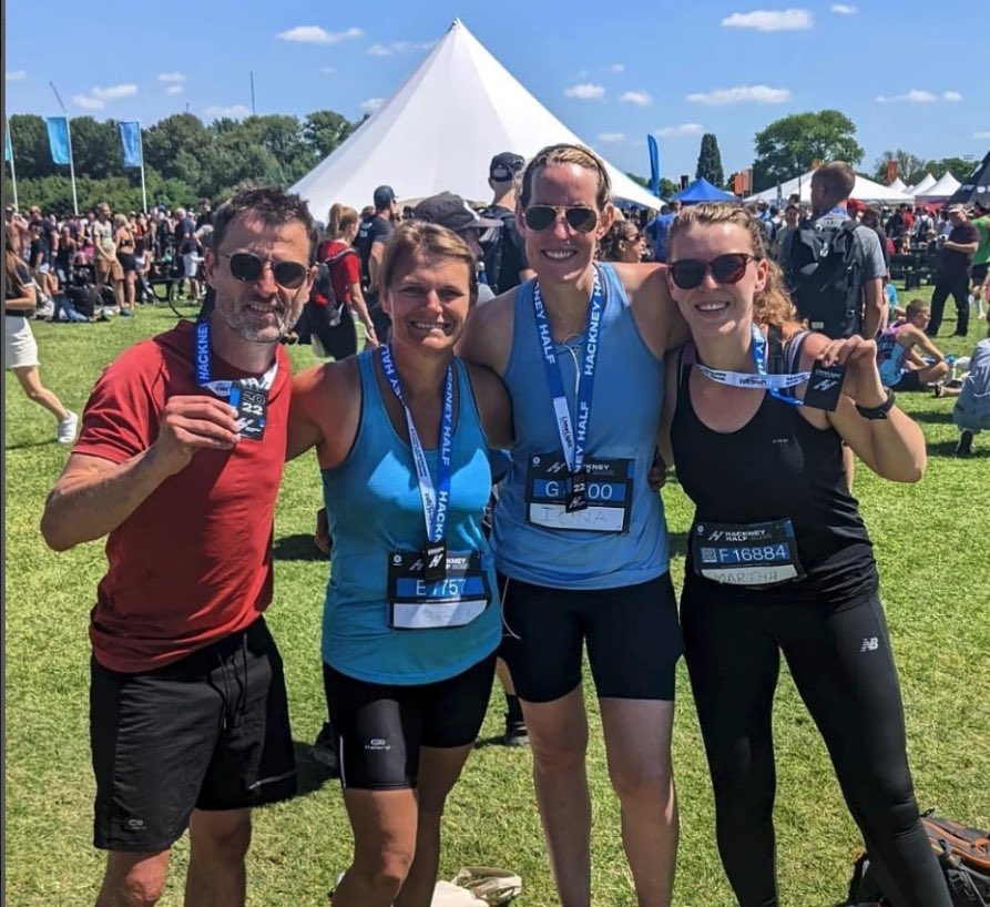 ICoS_Islington's tweet photo. Well done Team Hanover (Friends of Hanover PTA)  for smashing it at the Hackney Half last Sunday! 👏🏻👏🏻

The team run over 13miles to raise money for the school 🤩💪🏼

Credit 📸 @hanoverschool 

#islington #islingtonlife #islingtonschools #islingtoncommunity https://t.co/J60MprdKad