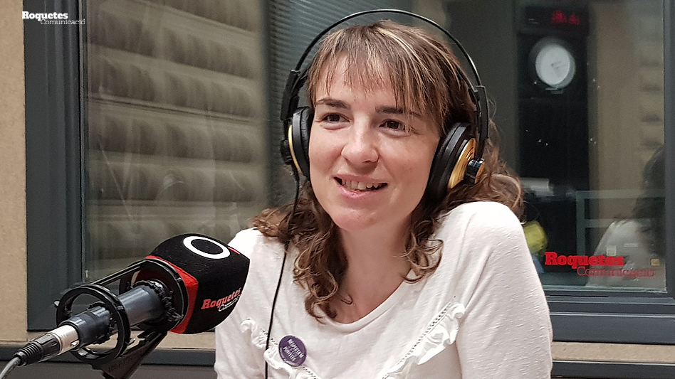 AntenaCaro's tweet photo. 🎙️ENTREVISTA: https://t.co/dkDWgzhHB2
La regidora de Qualitat de Vida i Joventut de l’@AjRoquetes Cinta Garcia, explica que per primera vegada s'organitza un Cap de Setmana del Joc a #Roquetes, per a infants de 3 a 12 anys a l’Hort de Cruells aquest 28 i 29 de maig. https://t.co/sjvbYQSdES