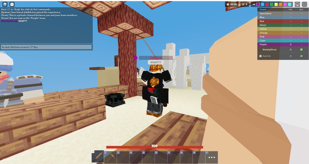 SemsMigz's tweet photo. @RobloxBedWars Is bedwars broken wth!?!?! https://t.co/ftCma5lF7W