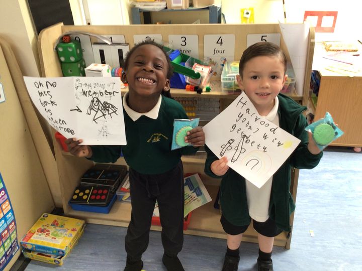 Look who was caught being good! dlvr.it/SQyZ5k