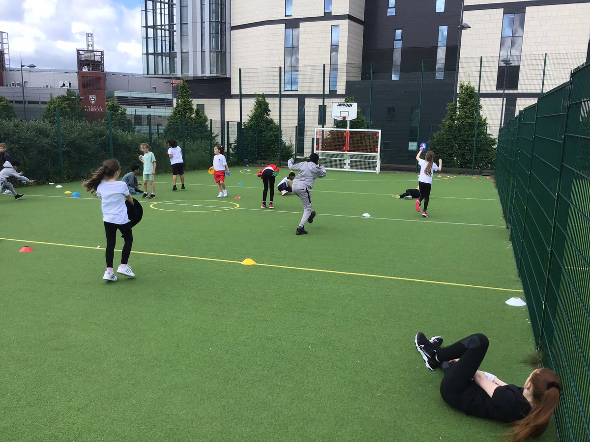 Sacred Heart Y4 tweet media