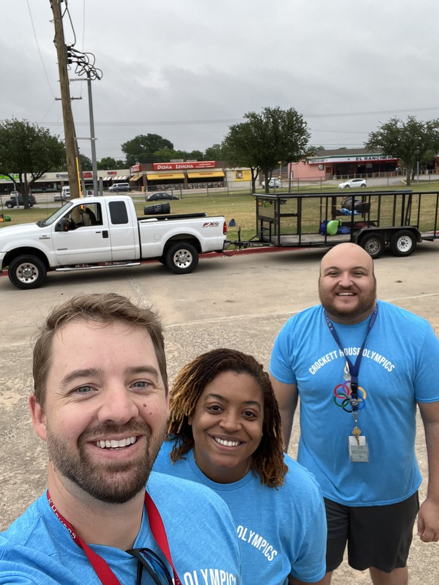 Up bright and early to celebrate this year and our attendance victory! So excited for our kids, and the weather is perfect! <a href="/IrvingISD/">Irving ISD</a> <a href="/DrLCampbell/">Lance Campbell</a> <a href="/Crockett_MS/">Crockett MS</a>