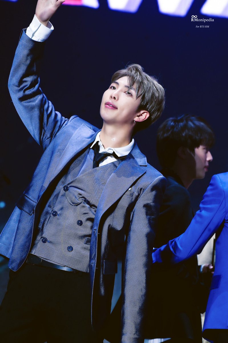 181cm tweet media