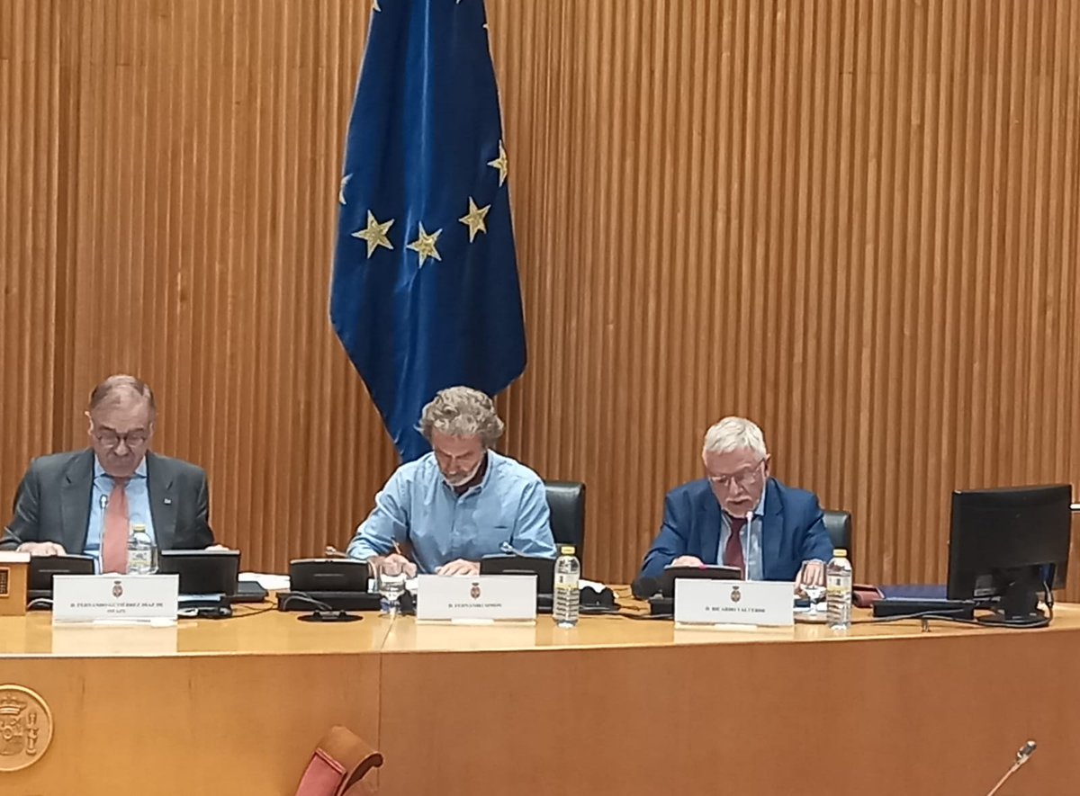 dsn's tweet photo. El @dsn en Jornada @Congreso_Es sobre Amenazas Biológicas en España🇪🇸➡️R.Valverde: «#Biodefensa requiere enfrentar amenazas origen natural/provocadas por ser humano, ya sea accidental/intencionada» ↔️«Fundamental incrementar cultura de #SeguridadNacional en ámbito biodefensa» https://t.co/buquNoZBNa
