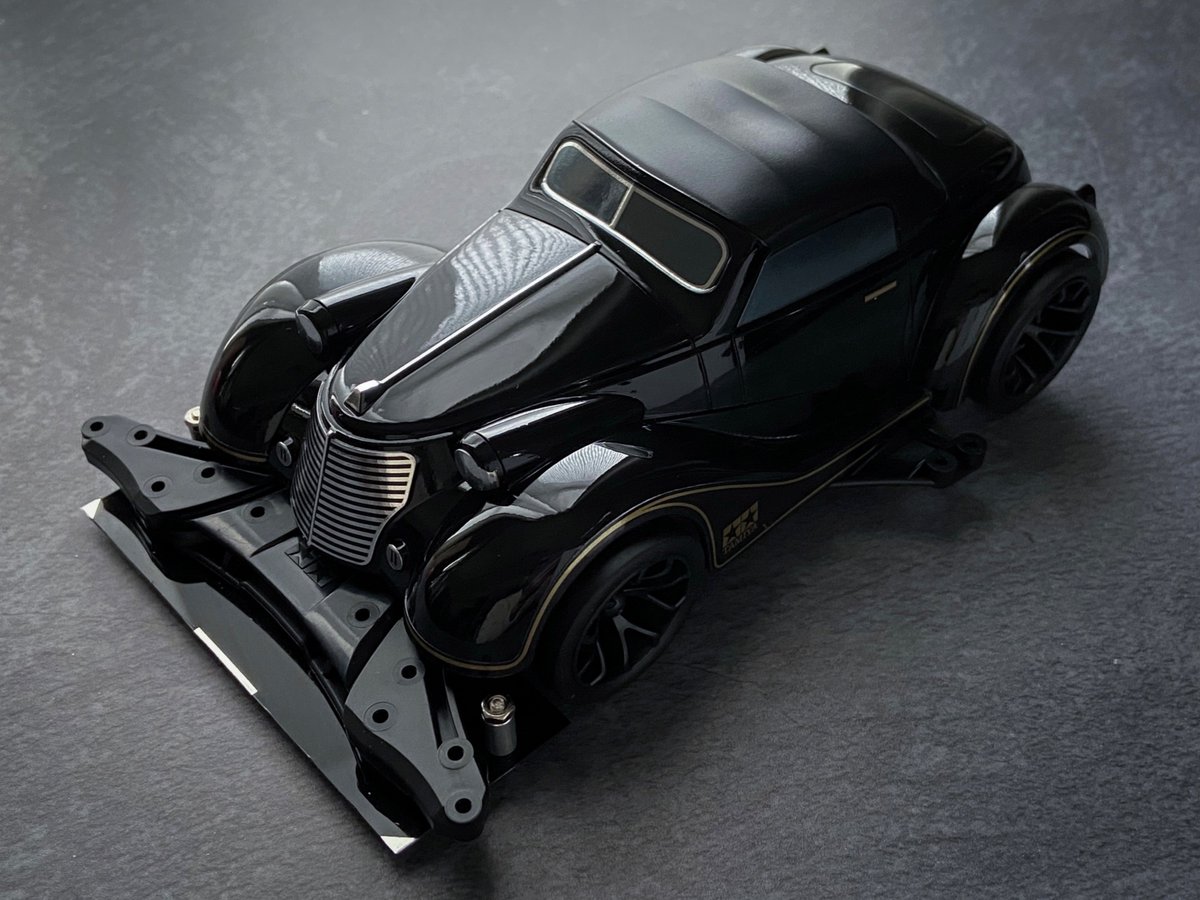 ミニ四駆 60点まとめ売り バロンビエント エンペラー ブラックスペシャル 他 RT @tkfm_hobby: バロンビエントの材着艶黒ボディ面が綺麗なので