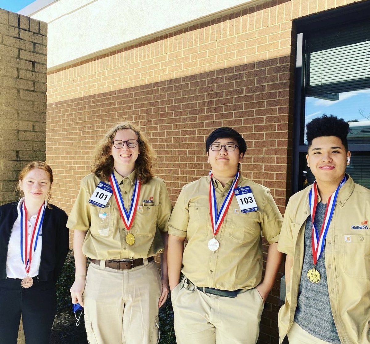 ManufacturingHS's tweet photo. Amazing year thanks to the support of @Phillips_Corp @Haas_Automation. Top finishes at @SkillsUSAGA; parts complete for @NASAHUNCH; &amp; collab work done with @GCPSCTE programs &amp; @GwinnettPd . Well done team! https://t.co/nm2BJQB1Wt