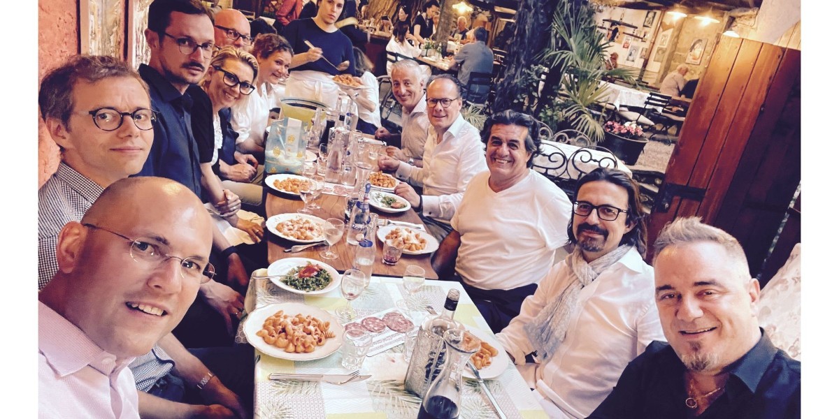 JobCloudAG's tweet photo. Our Management Board Team spend two intense days with the Board of Directors at Lago Maggiore 🌞 for an offsite workshop last week 🚀. Because they #lovewhattheydo 💪 #wefromjobcloud #lovewhatyoudo https://t.co/6LsSIT1BvQ
