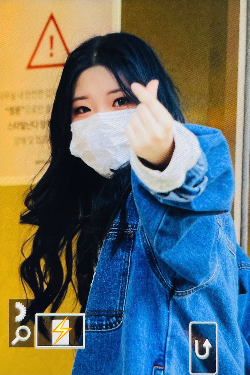 220524 프리뷰 

뮤빗 출근 🐰😴

#클라씨 #CLASSy #윤채원 #채원