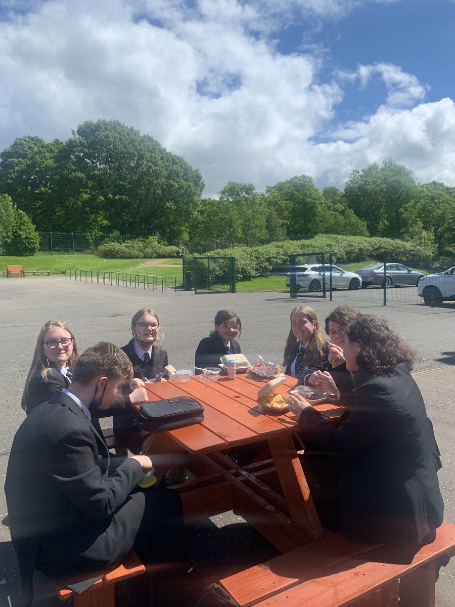 holycrossham's tweet photo. Pupils out enjoying the new benches @SLCEquity https://t.co/NtKz2yBzaI