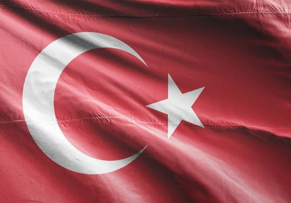 Trabzonspor's tweet photo. Pençe-Kilit operasyonunda teröristlerle çıkan çatışmada şehit olan kahraman askerlerimize Allah’tan rahmet; ailelerine, yakınlarına ve milletimize başsağlığı, yaralı askerlerimize acil şifalar dileriz. 🇹🇷 https://t.co/vTOWCn54zY