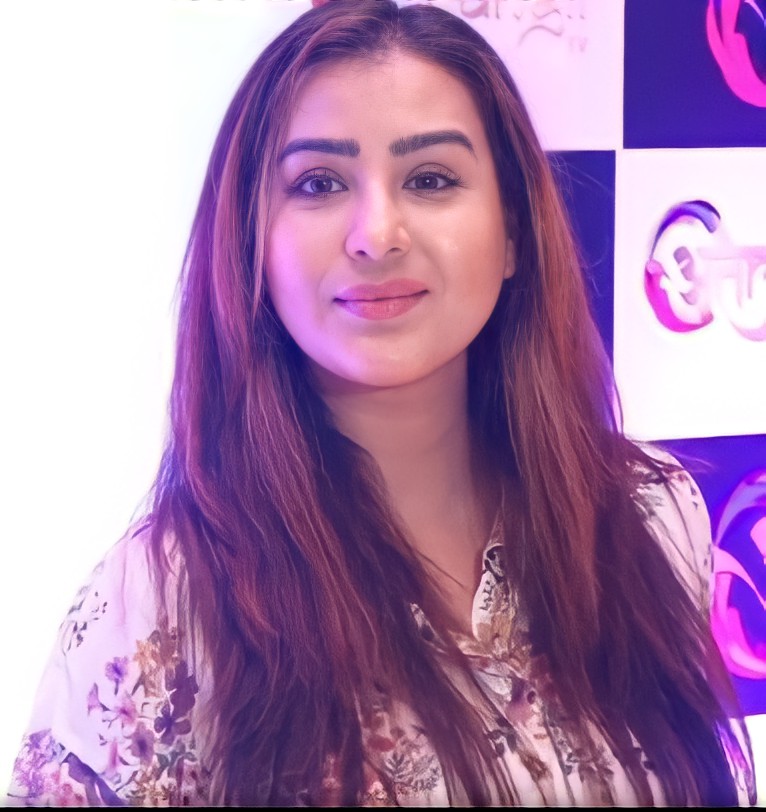 SaumyaShilpian's tweet photo. She is looking drop dead gorgeous as usual #ShilpaShinde ji♥️💯

Cuteness overloaded😍😘

Super excited for her upcoming project #Kadiyaan

Keep rocking 🙌♥️💯

#WeLoveShilpaShinde #Shilpians #ShilpaFans #ShilpaFam https://t.co/qw6dmcUoEx https://t.co/nKz0X7hXuK