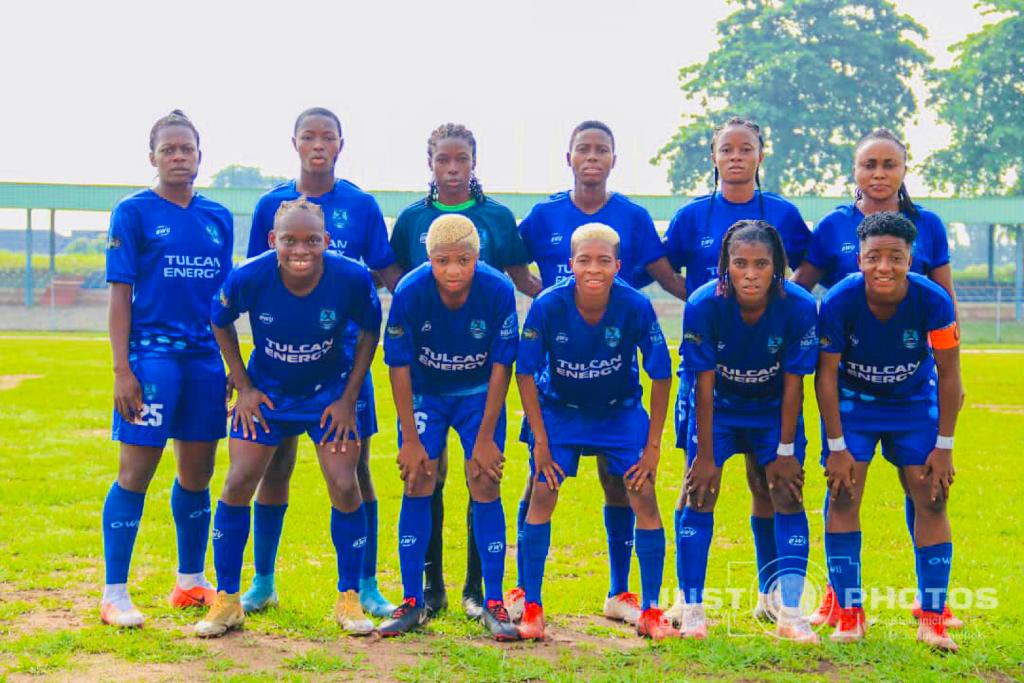 Ogundeko7's tweet photo. ⚽️⚽️⚽️

📸 @Justinaaniefiok

#NWFLPremiershipSuper6 #Tulcanenergy #RiversAngelsFC #HSFM #HSFA https://t.co/Swi76MaDzl